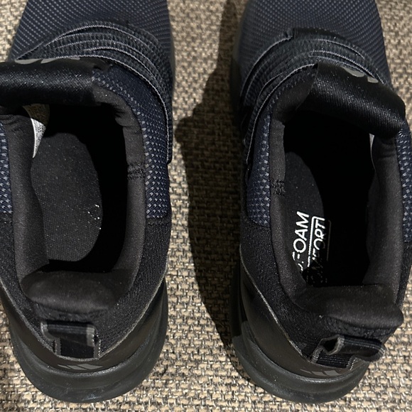 Adidas Men's Black Sneakers - Picture 11 of 11